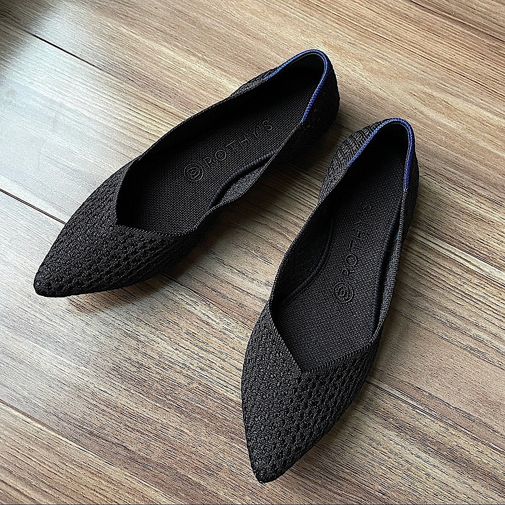 Rothy’s Black Honeycomb Point Flats Size 8